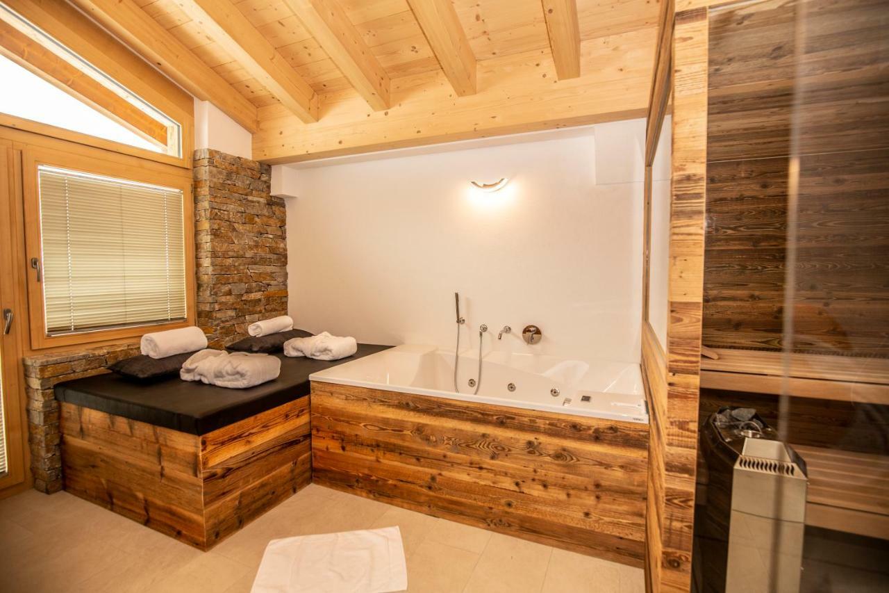 Palace Luxury Wellness Apartment And Boutique Hotel Ski-In-Out Saas-Fee Buitenkant foto