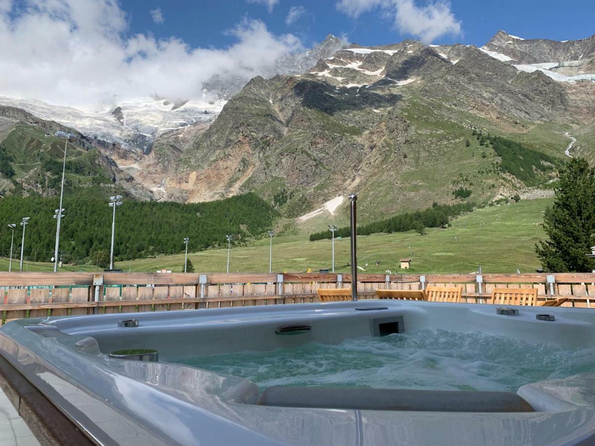 Palace Luxury Wellness Apartment And Boutique Hotel Ski-In-Out Saas-Fee Buitenkant foto