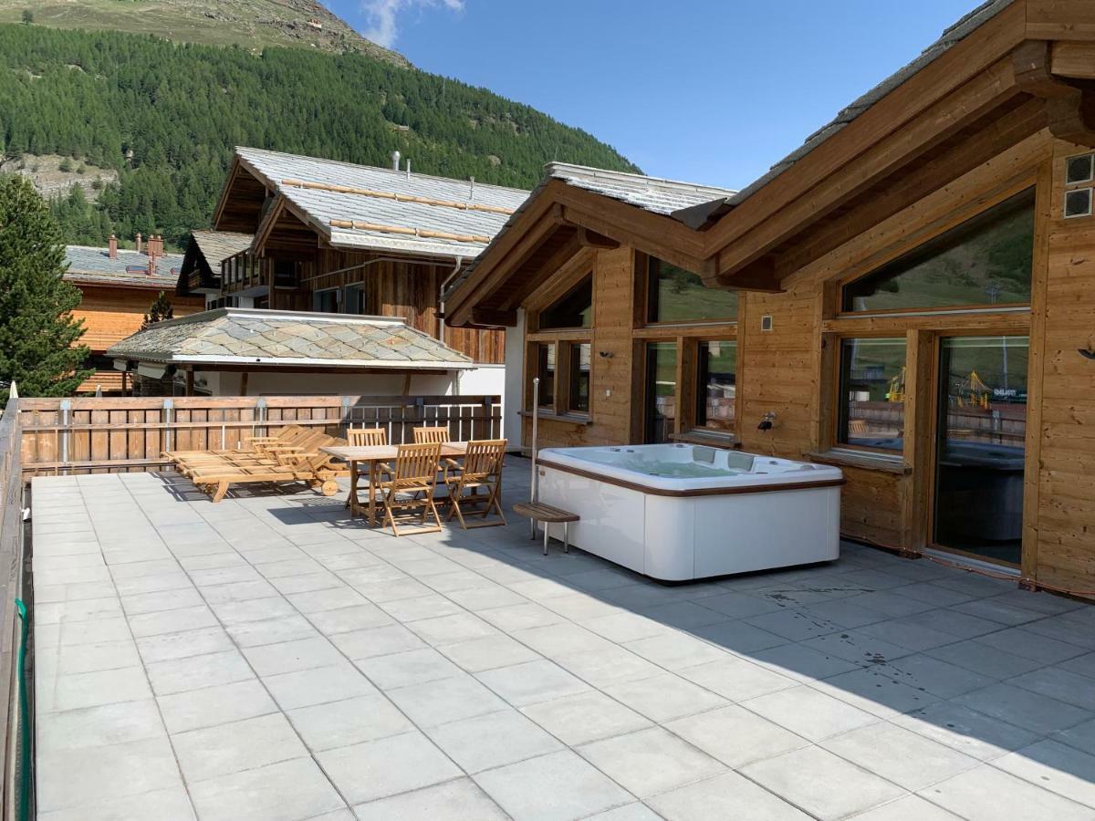 Palace Luxury Wellness Apartment And Boutique Hotel Ski-In-Out Saas-Fee Buitenkant foto